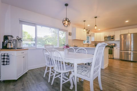Dining Area and Coffee Corner