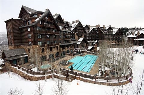 Next Door Access to the Ritz Carlton Hotel and everything it has to offer