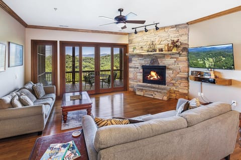 Living Room w/Fireplace & TV