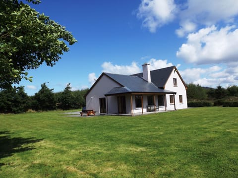 Large spacious site and very secluded. Sea View Haven.