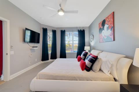 5 bedrooms, iron/ironing board, travel crib, free WiFi