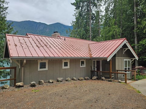 Sweet Solace Lakehouse. Main entry is wheelchair accessible.