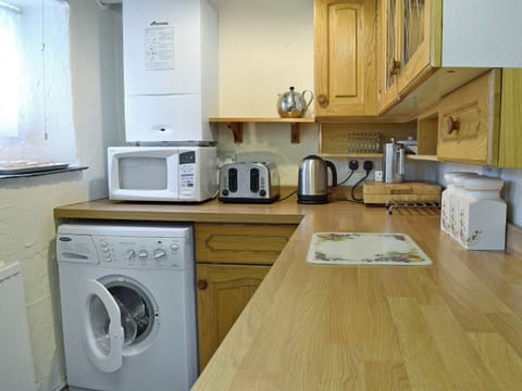 Well equipped kitchen | Hayrake, Ambleside