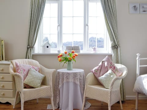 Bedroom | The Little House, Calstock
