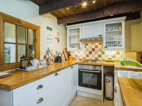 Open plan living/dining room/kitchen | Gardener’s Bothy, Glenprosen, by Kirriemuir