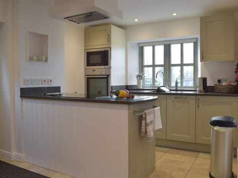 Kitchen | Five Barred Gate Barn, Whitechapel, near Goosnargh