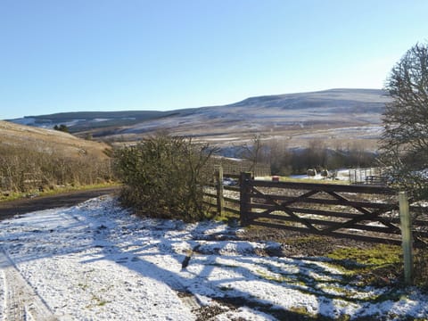 Picturesque winter views | Rowan Cottage - Whitelee Farm, Bryness, near Otterburn