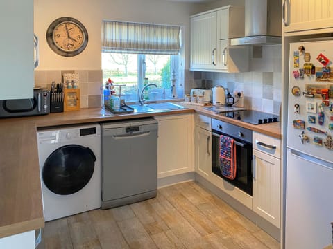 Kitchen | Galleons Reach, Yelland, nr. Bideford