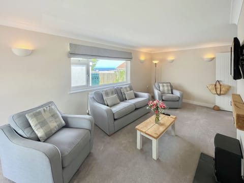 Living area | 10 Silvershell View, Port Isaac