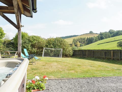 Garden | Heyope Cottage - Mill Farm Holiday Cottages, Heyope, near Knighton