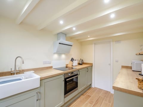 Kitchen | Dyserth, Aberdesach, near Caernarfon