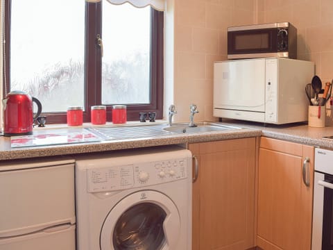 Well appointed kitchen | Elm View - Elm Cottages, Cwmbach, near Whitland