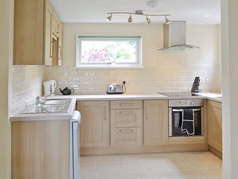 Kitchen | Watersmeet, Looe
