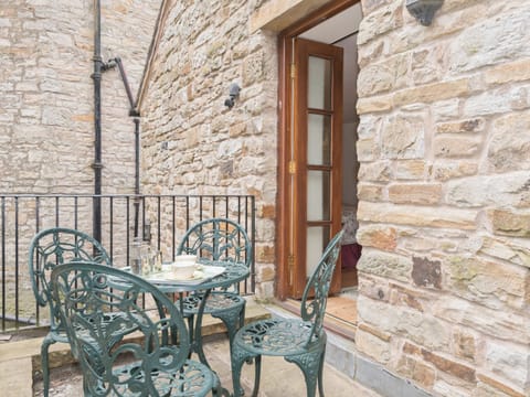 Sitting out area | Wild Goose Cottage, Alston