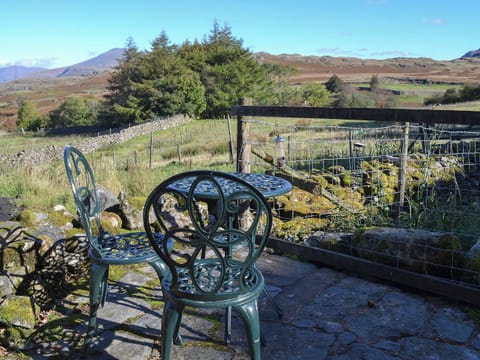 Take time to sit and enjoy the Lakeland views | Birkerthwaite Stable - Birkerthwaite Cottages, Eskdale