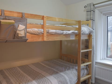 Bunk bedroom | Brookside Cottage, Forton, near Garstang