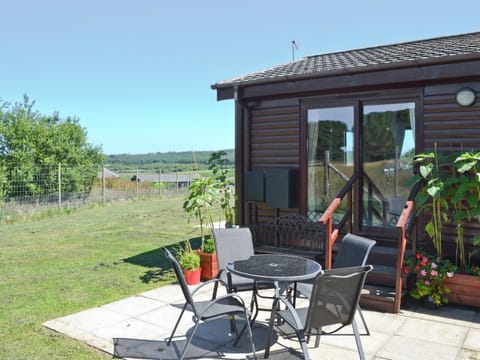 Sitting out area | Lodge 46, Woolsery, near Bideford