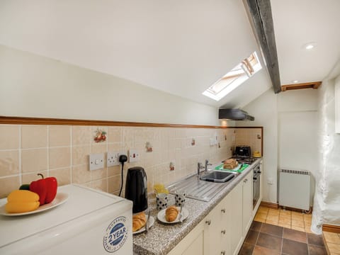 Kitchen | Ty Canol, Rhiw, near Aberdaron