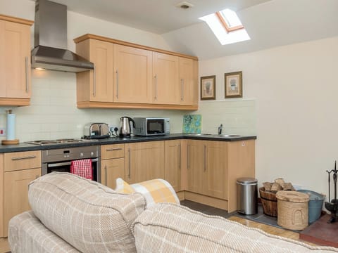 Delightful open plan living space | Bonnie&rsquo;s Bothy - Invertrossachs Estate Cottages, Invertrossachs, near Callander