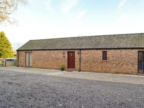 Attractive single-storey holiday home | The Old Byre - West House Farm, Dearham, near Maryport