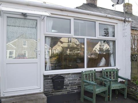 Exterior | This ’n’ That, Tintagel