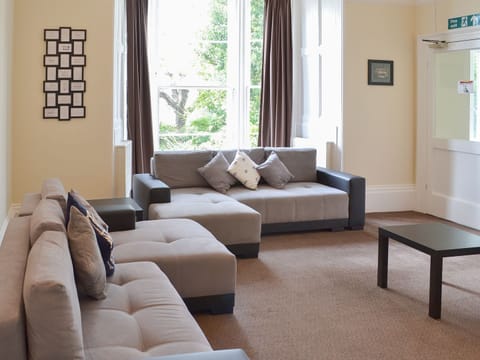 Spacious living room | Baytree House, Torquay