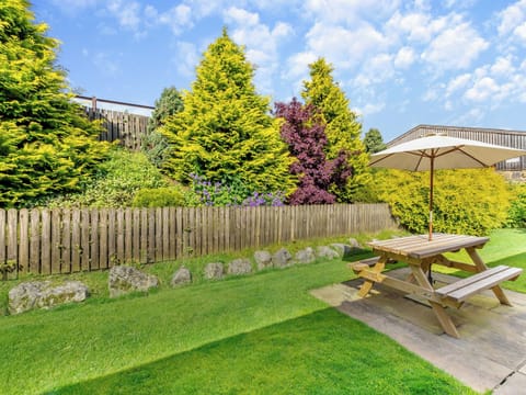 Garden | Grisedale Stables, Threshfield, near Grassington