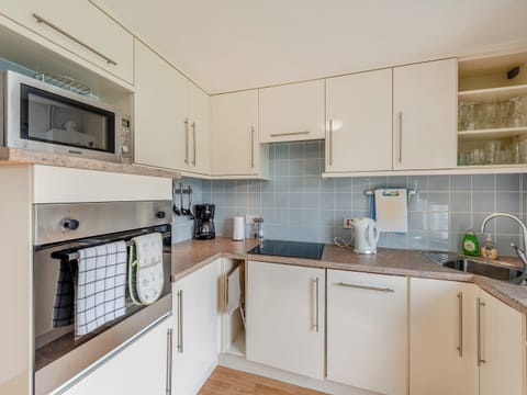 Kitchen | The Mount, Appledore, Bideford