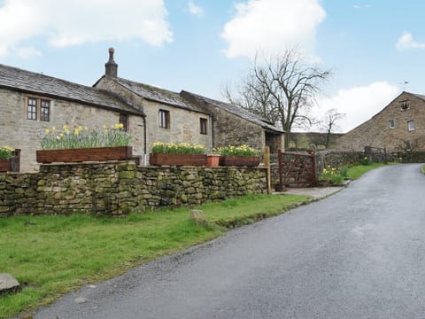 Exterior | Harrop Fold Cottages - The Granary, Harrop Fold, nr. Clitheroe
