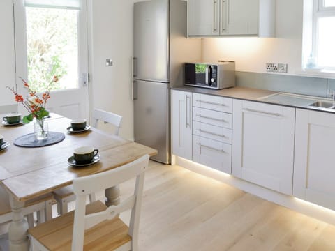 Informal dining area within kitchen | Lyndale, Penzance