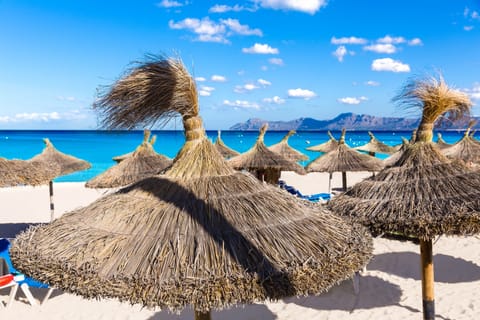 Beach nearby, sun loungers