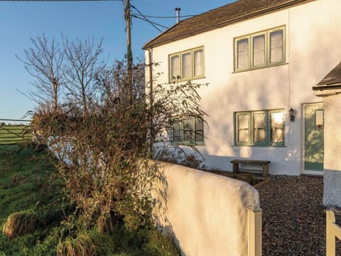 Exterior | Little Roost, Mathry