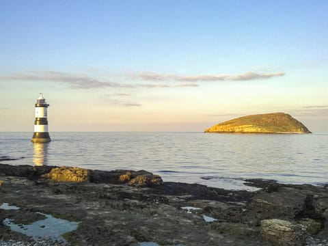 Surrounding area | Hen Ysgol, Llanfaethlu, Anglesey