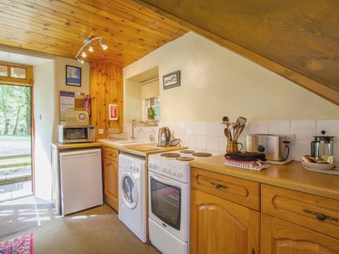 Open plan living/dining room/kitchen | The Old Laundry, Glenprosen, by Kirriemuir