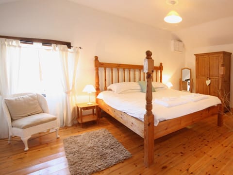 Double bedroom | The Willows, Ilston, Gower, Swansea