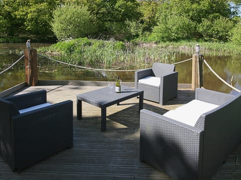 Decking | The Willows, Ilston, Gower, Swansea