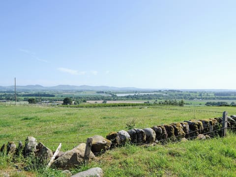 Stunning views over the Vale of Strathmor | Easter Rattray Cottages: Clayhills Cottage - Easter Rattray Cottages, Blairgowrie