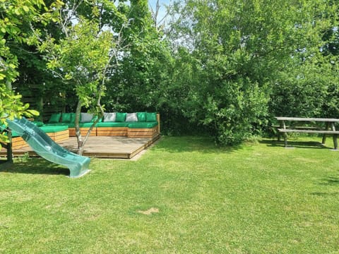 Garden and grounds | Rhos Y Grug, Llangwnadl, near Pwllheli