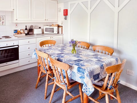 Kitchen/diner | The Haven, Crantock, near Newquay