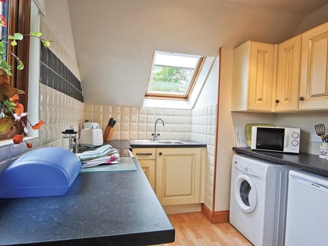 The Granary kitchen | The Granary, Tufton