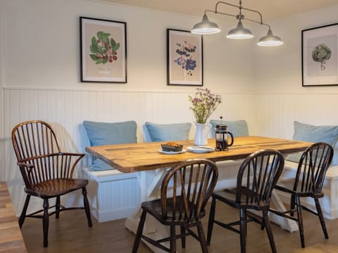 Quirky area within kitchen | High Ranachan, Campbeltown