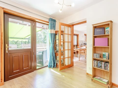 Living area | Glen View of Enrick House, Balnain near Drumnadrochit