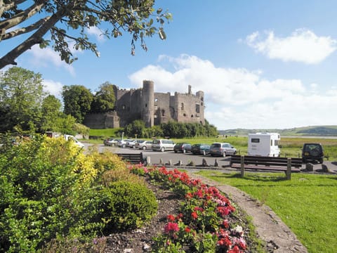 Local castle | Bay View Cottage, Pendine