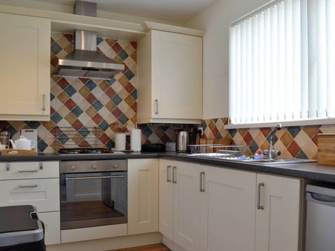 Kitchen | Ty Cerrig, Cwmgors, near Ammanford