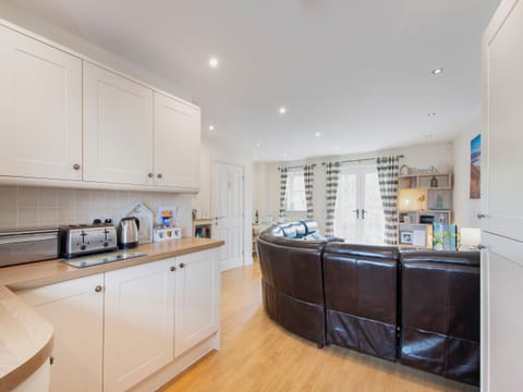 Kitchen area | Harbour Retreat, Newton Stewart