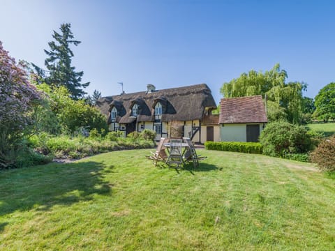 Exterior | Glebe Cottage, Callow End, Worcester
