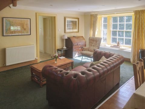 Seating area within the kitchen/diner | Forget Me Not - Craigengillan Estate, Dalmellington, near Ayr