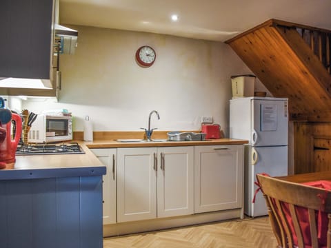 Kitchen | Felbridge Cottage - Gibbs Hill Farm, Once Brewed, Bardon Mill, near Hexham