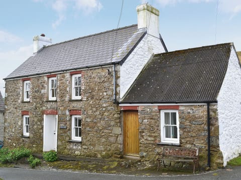 Exterior | Trem-Y-Don Cottage, Trefin, nr. St. David’s