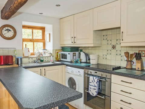 Well equipped kitchen area | Castle House Cottage, Hartley, near Kirkby Stephen